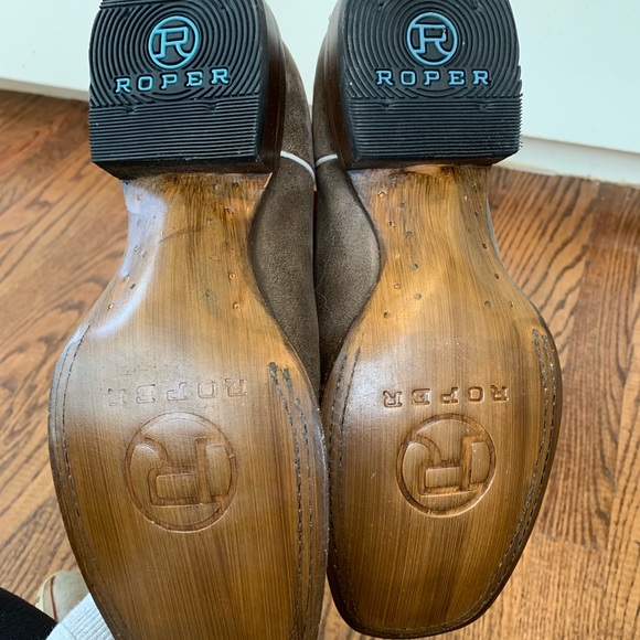 Women’s Roper Cowgirl boots - Picture 2 of 4